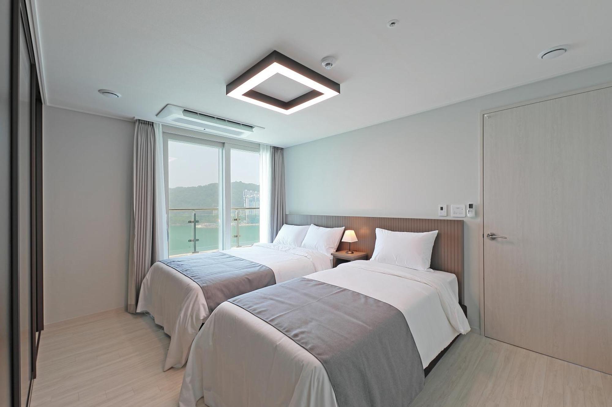 Elmomento Songdo Appartement Busan Kamer foto